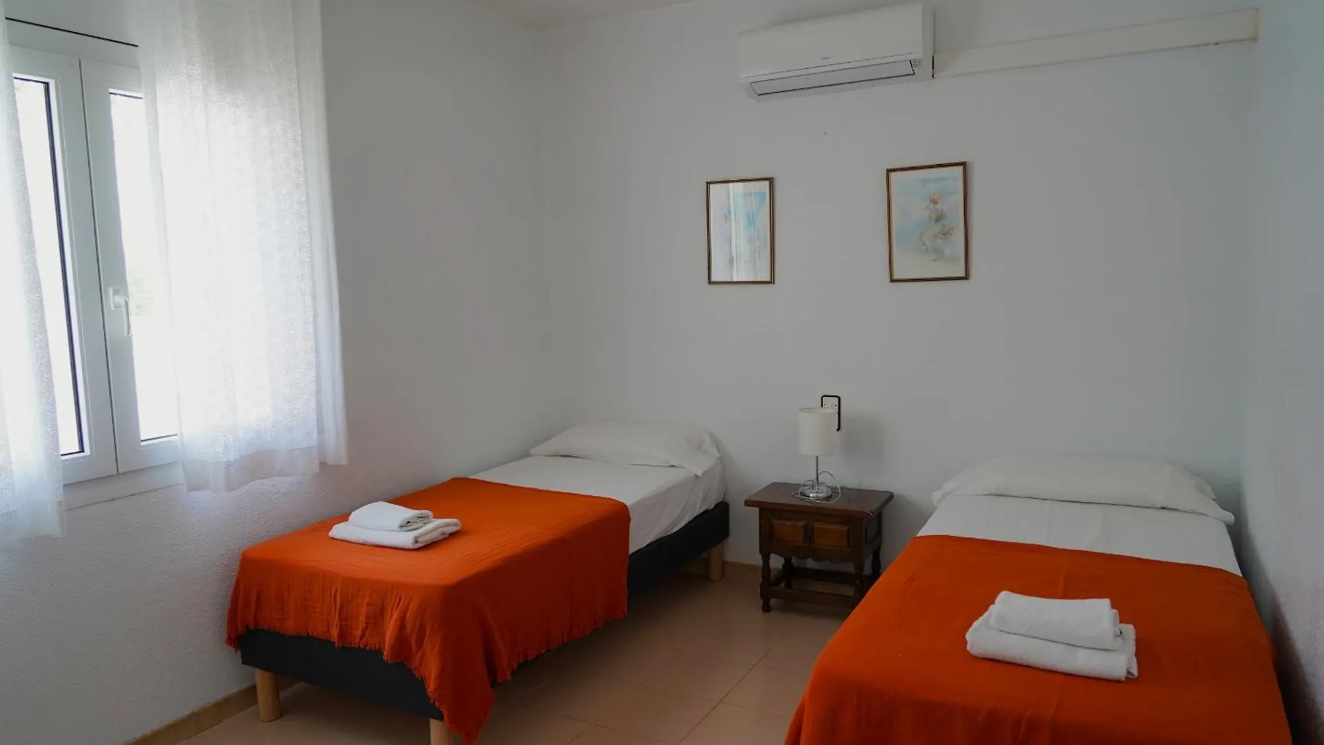 Amfora Cugat Villa Sant Pere Pescador Spain